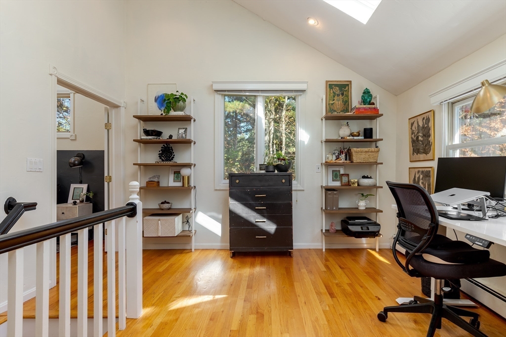 37 Shaker Ln