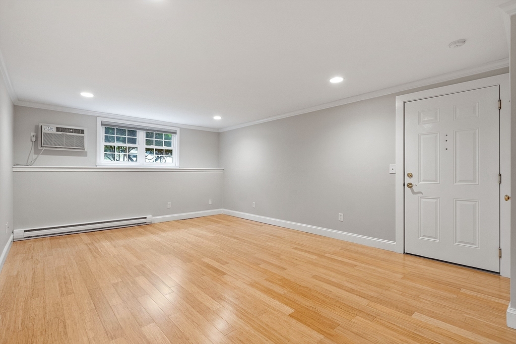 12 Wampus Ave # 11