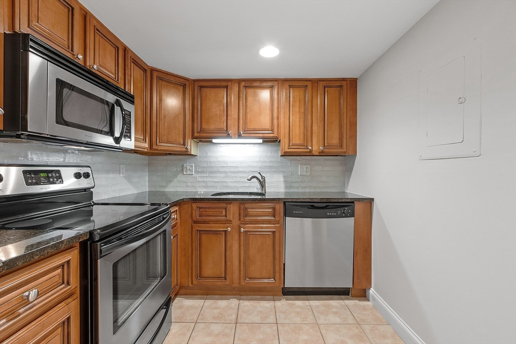 12 Wampus Ave # 11