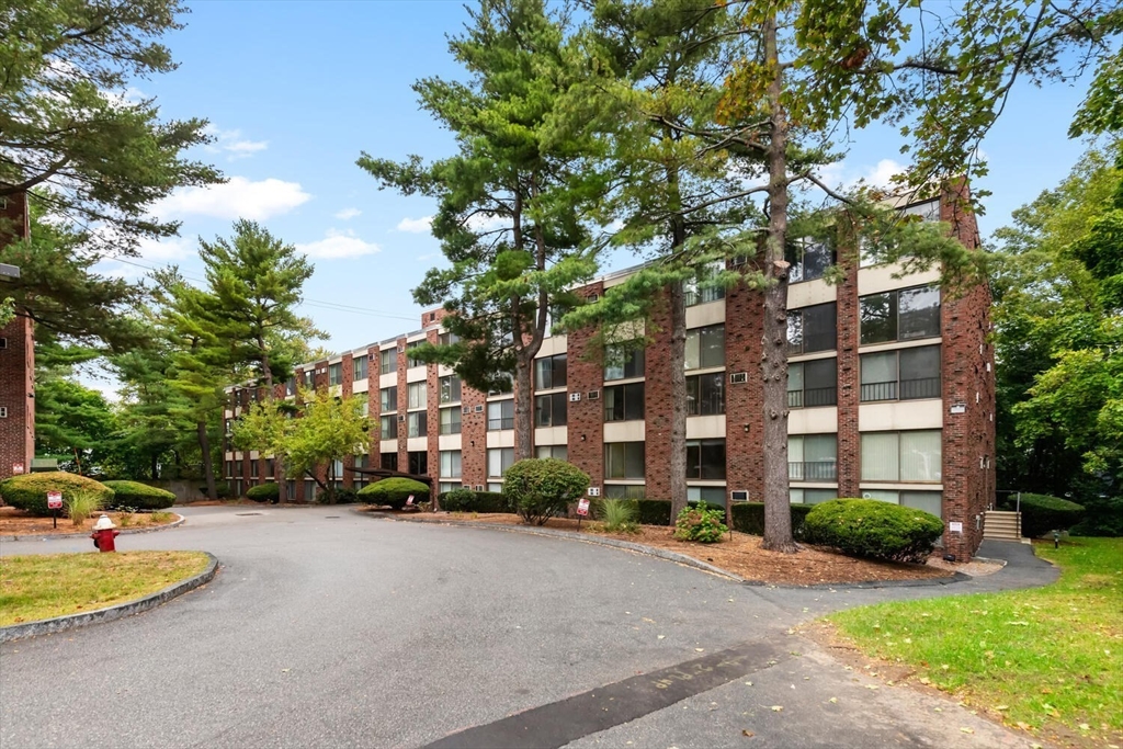 993 Massachusetts Ave # 312