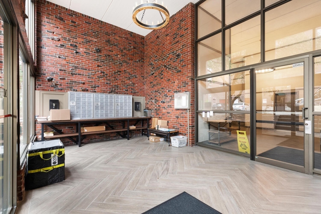 993 Massachusetts Ave # 312