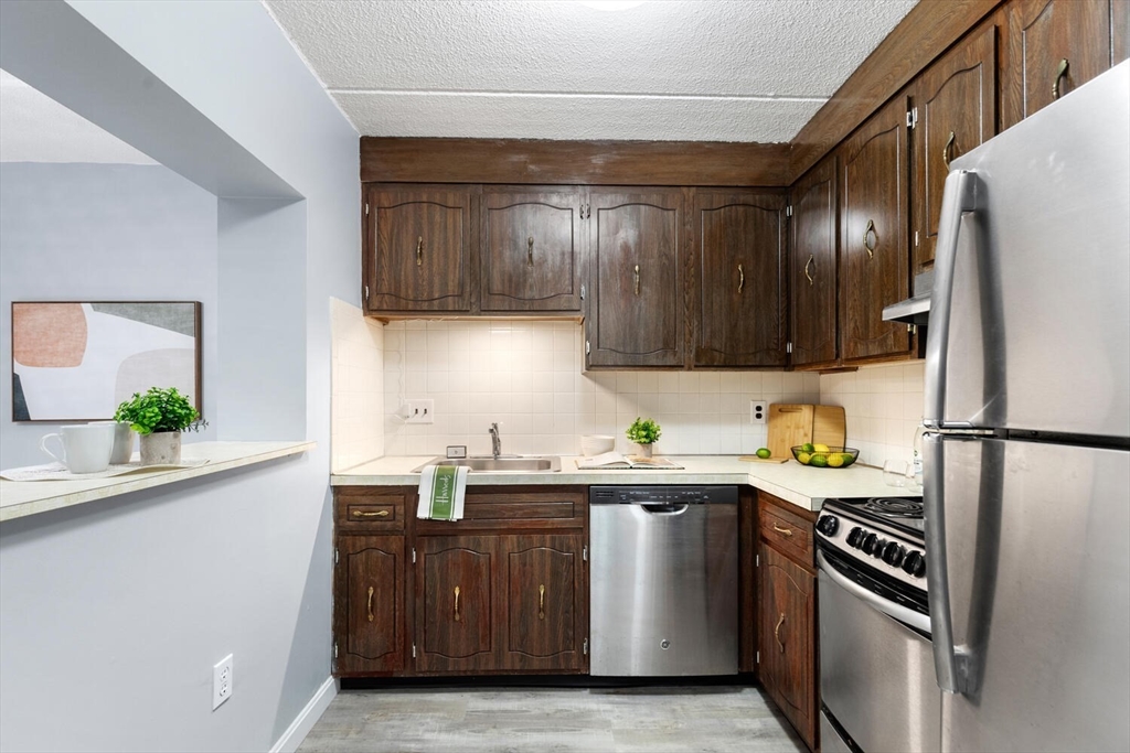 993 Massachusetts Ave # 312