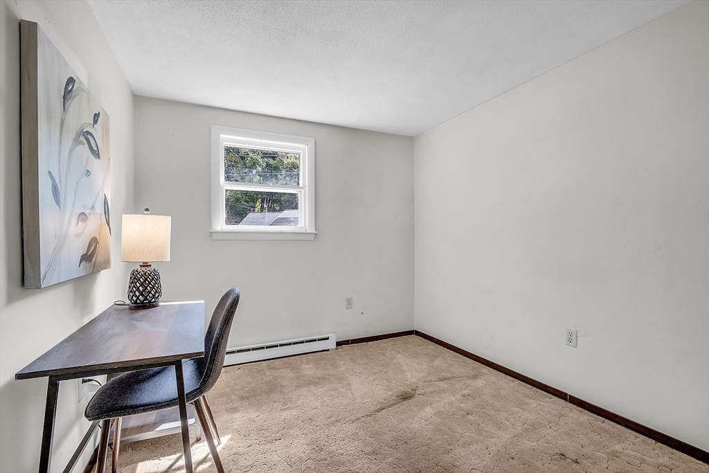 24 Candice St