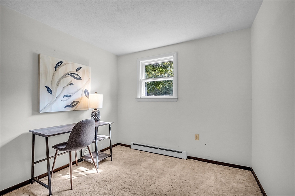 24 Candice St
