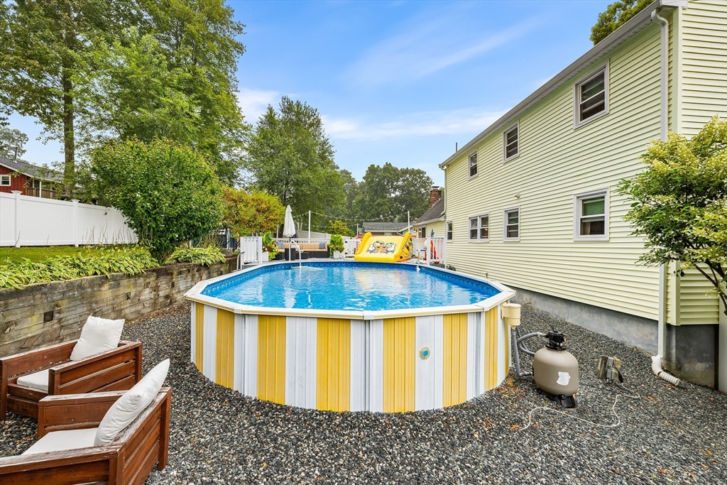 5 Trinity Dr