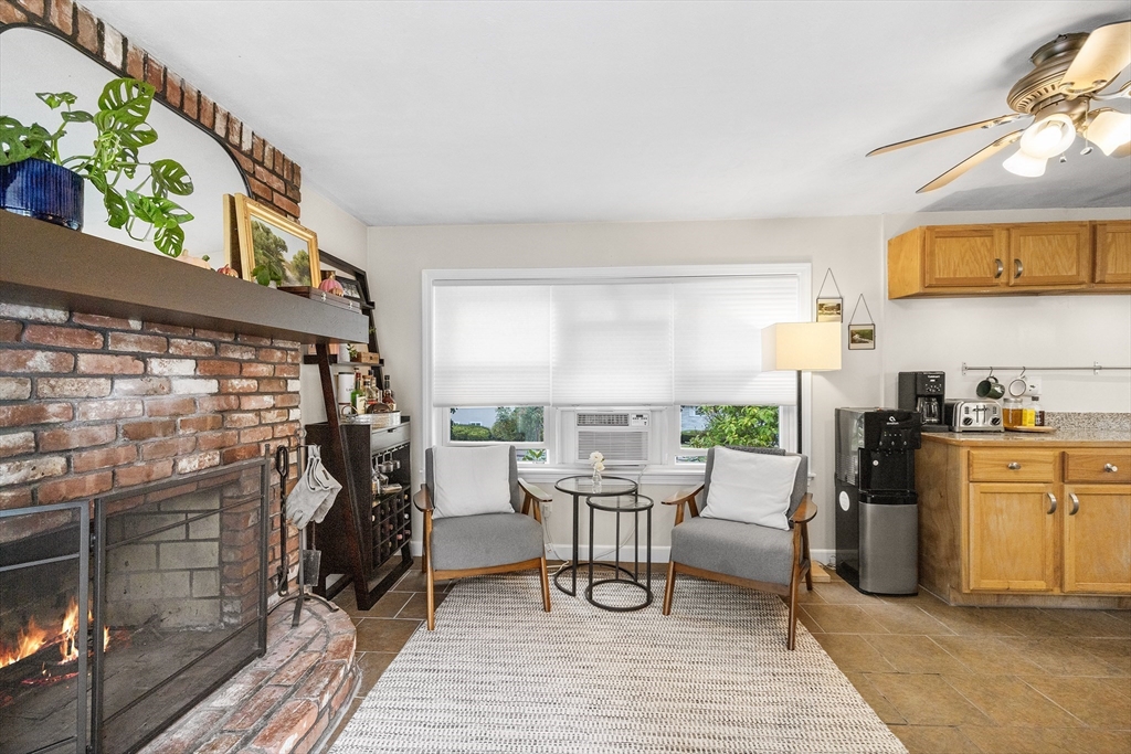 5 Trinity Dr