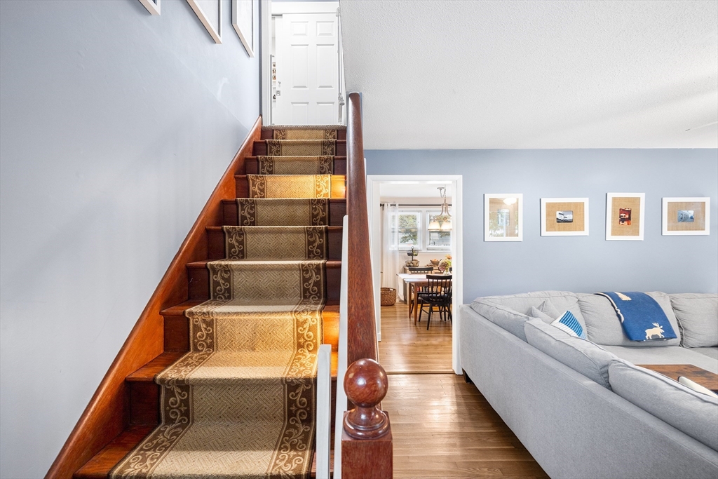5 Trinity Dr