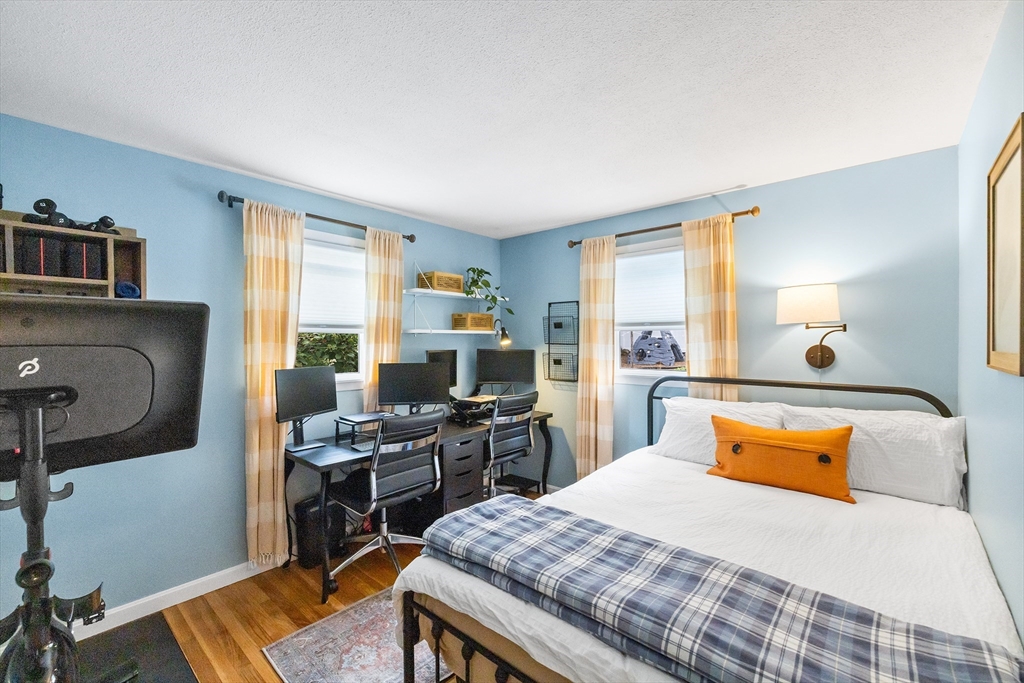 5 Trinity Dr