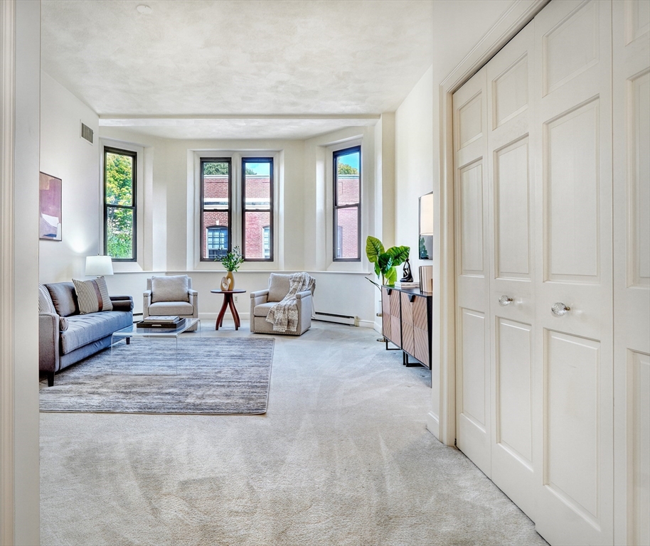 115 Washington St # 2D