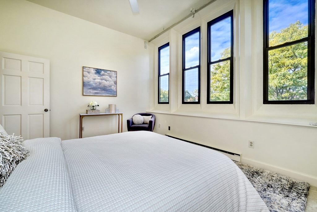115 Washington St # 2D
