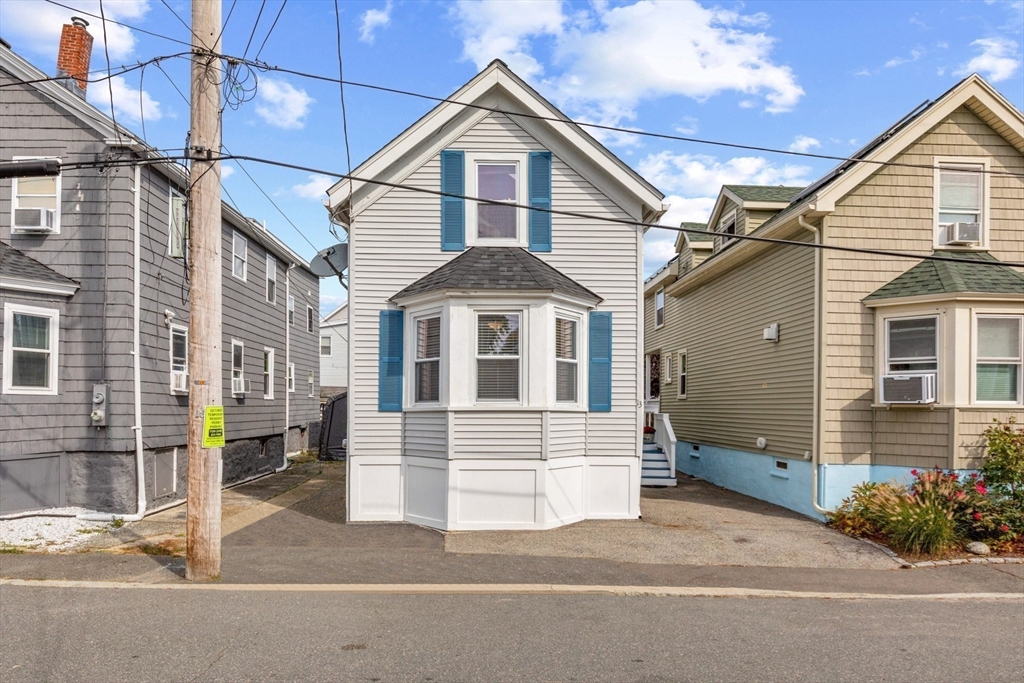 13 Beacon St