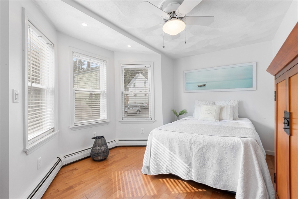 13 Beacon St