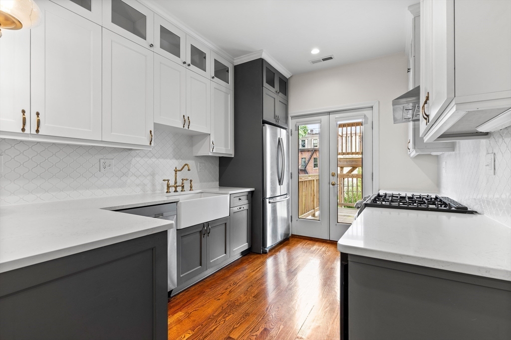 114 Bennington Street # 3