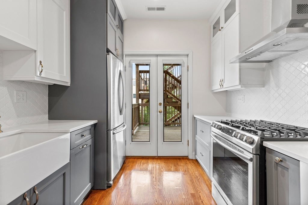 114 Bennington Street # 3