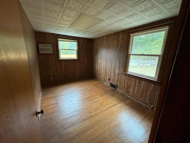 136 W. Acton Rd