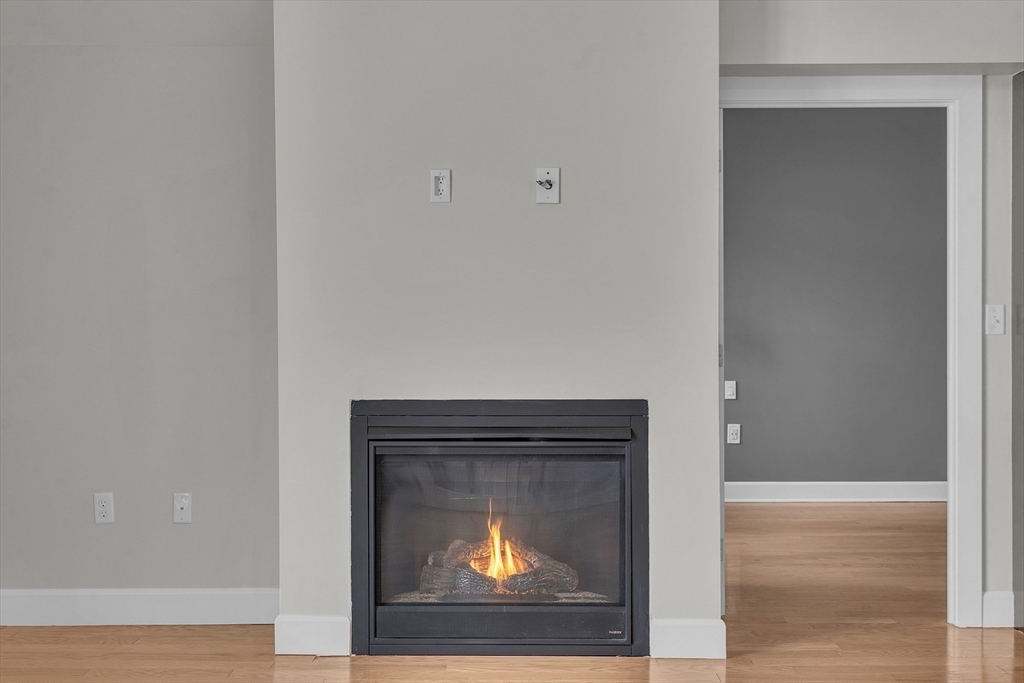 1501 Commonwealth Avenue Unit: PH2