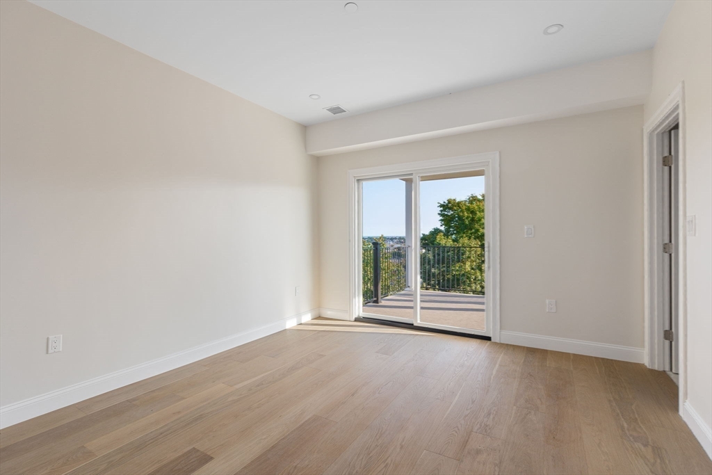 68 Orient Ave # 2
