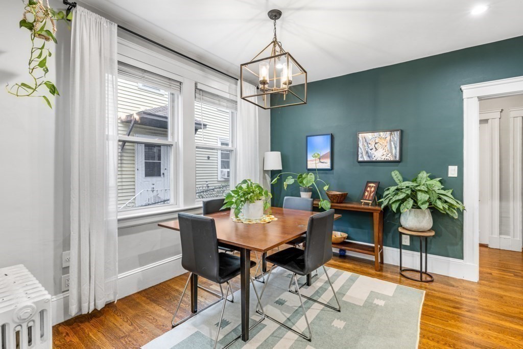 17 Hicks Avenue # 1