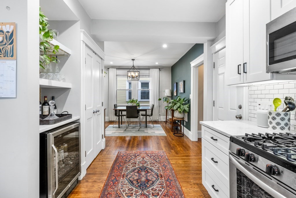 17 Hicks Avenue # 1