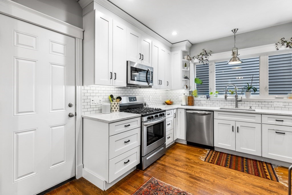 17 Hicks Avenue # 1