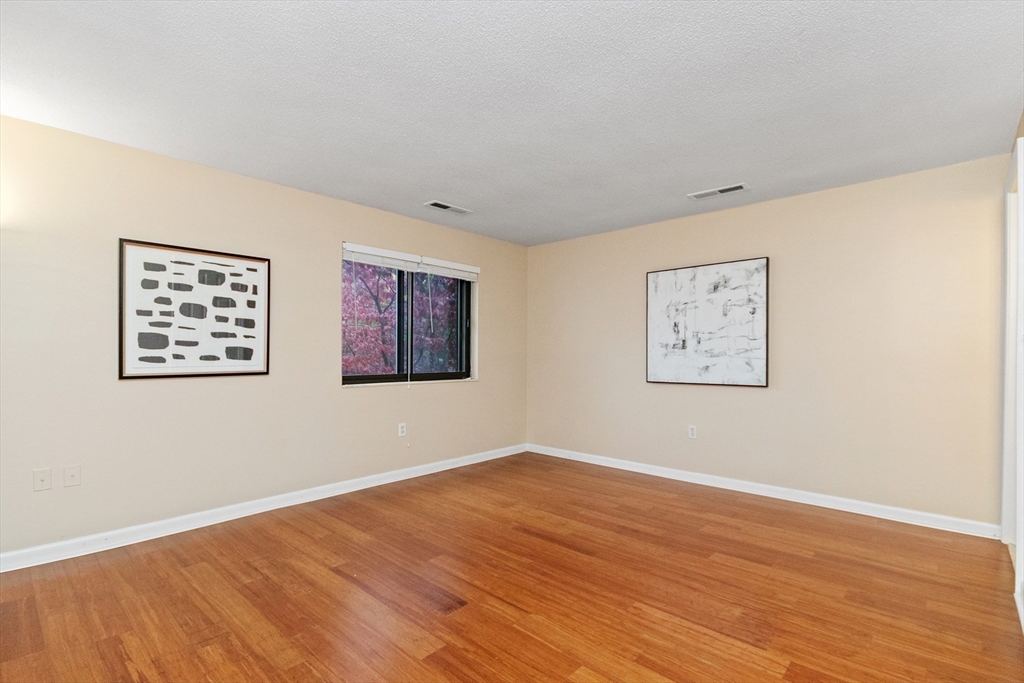 22 Ninth St # 207