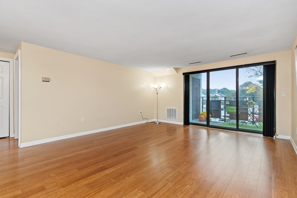 22 Ninth St # 207