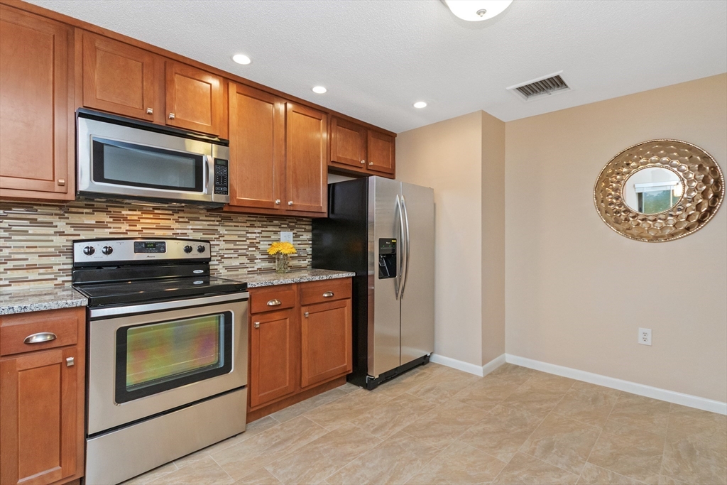 22 Ninth St # 207