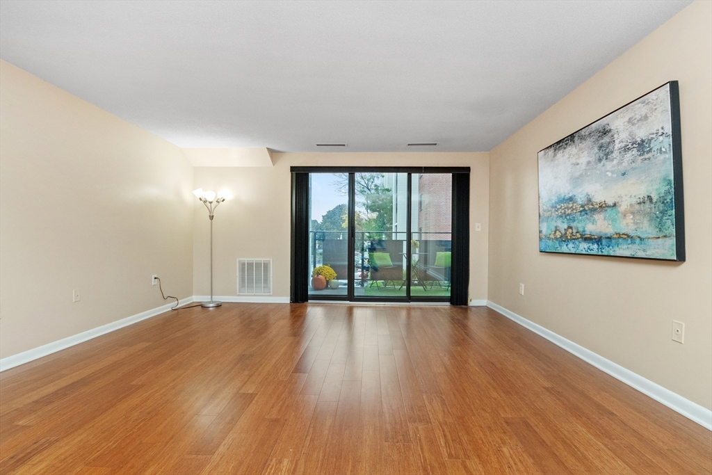 22 Ninth St # 207