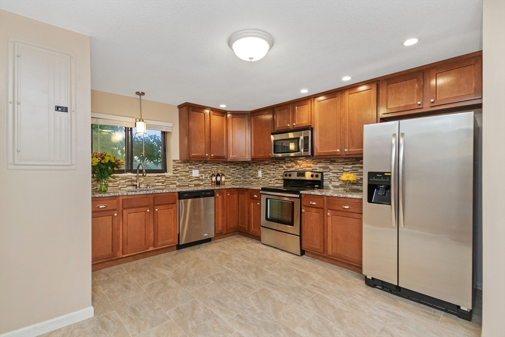 22 Ninth St # 207