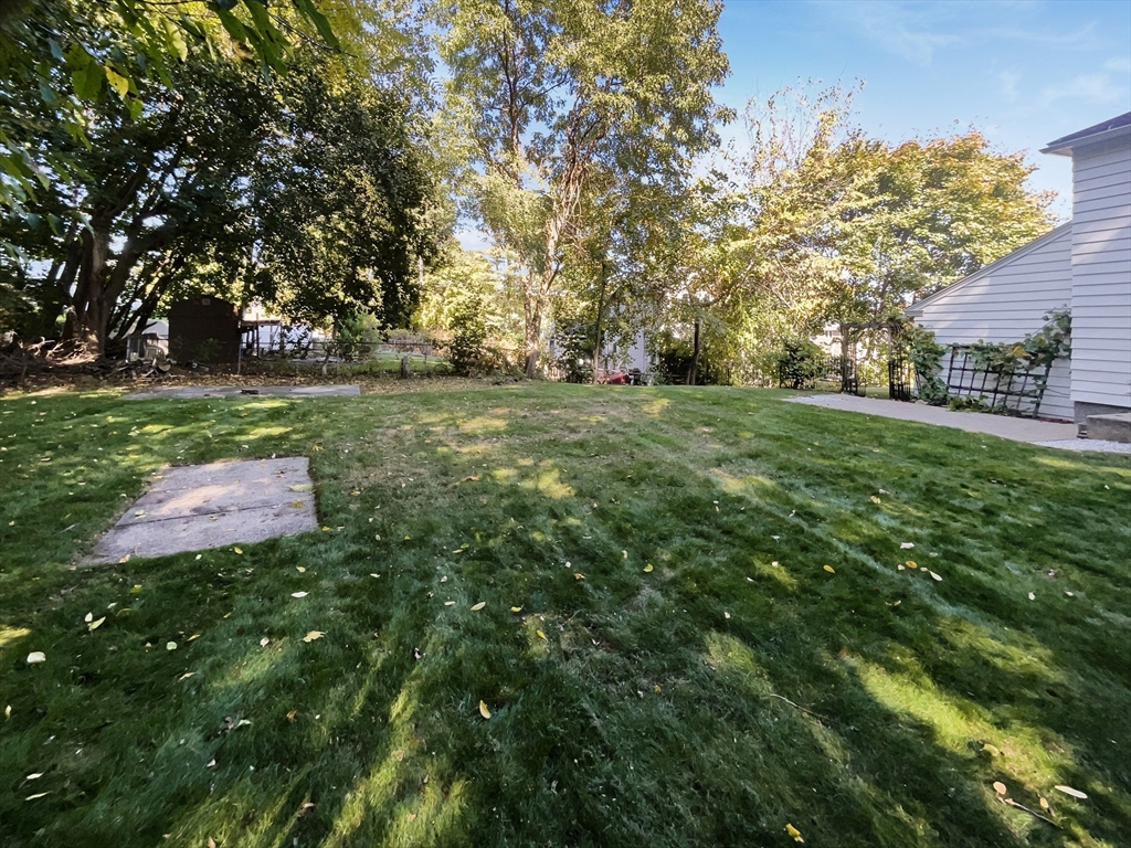 18 Bryn Mawr Ave