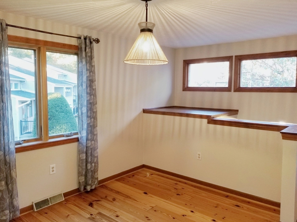 10 Coventry Rd # 10
