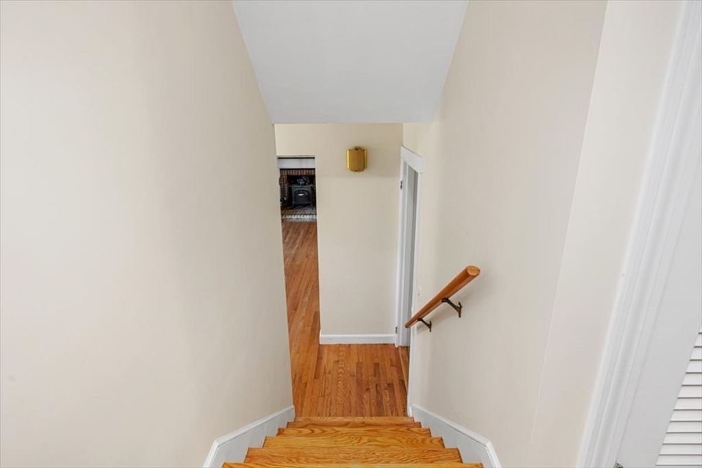 12 Woodland Dr
