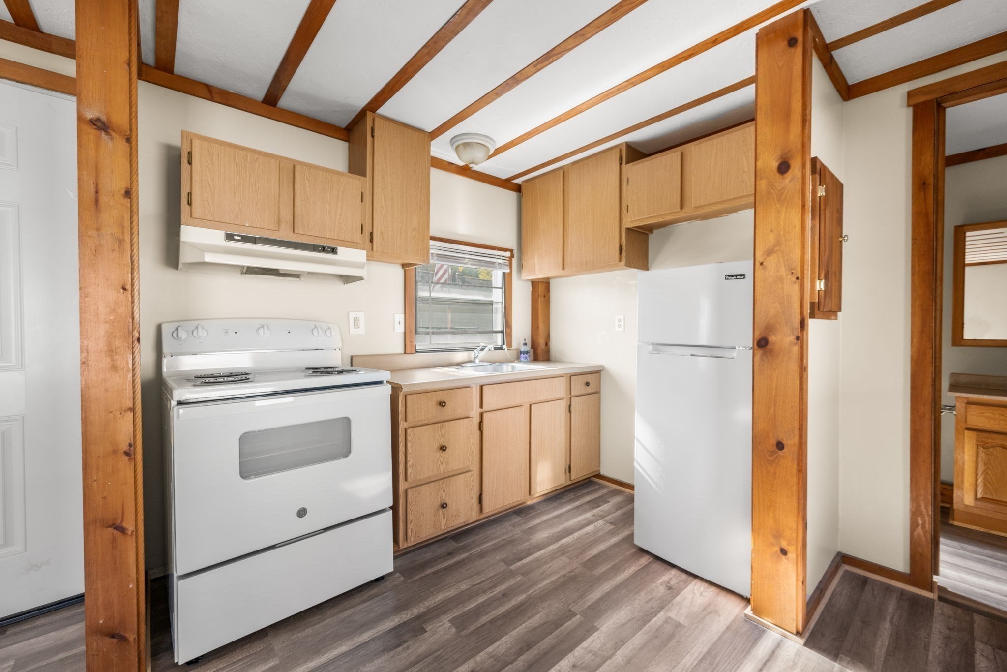 751 Washington Street Unit: 2 A+B