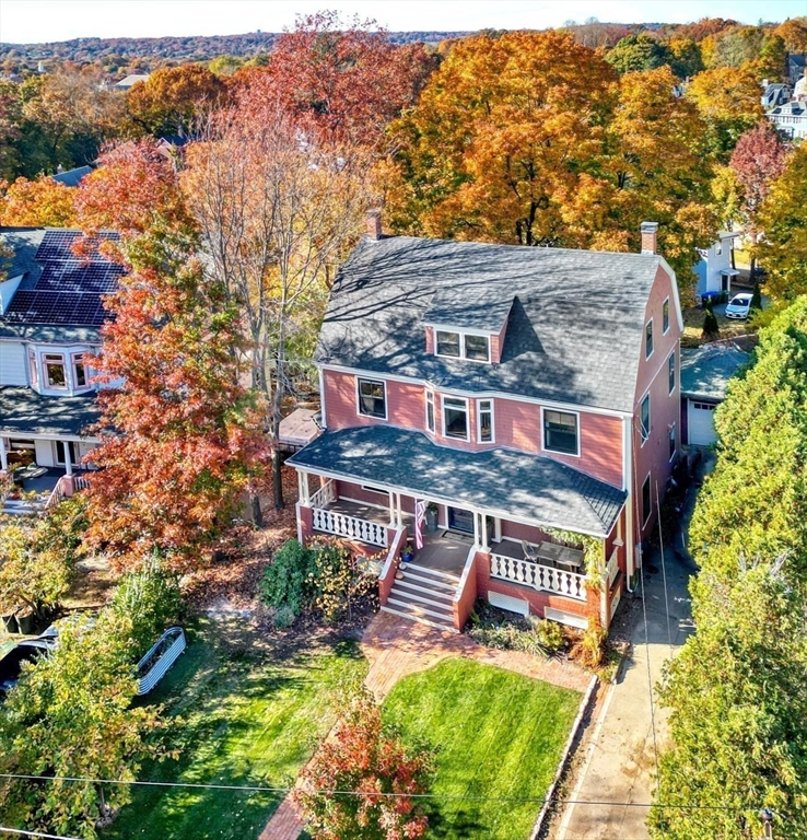 15 Rock Hill St