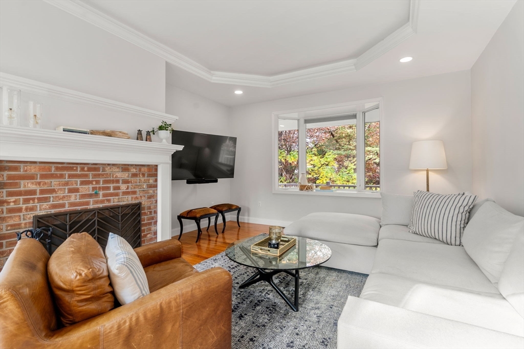 22 Snow St