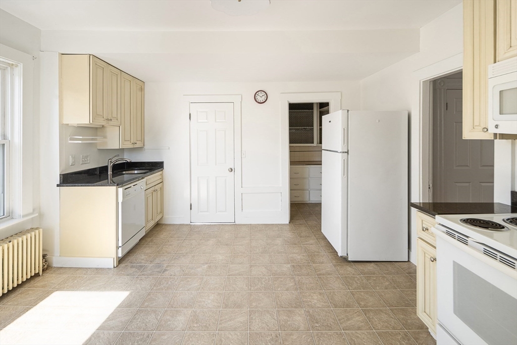 63-65 Harvard Street # 2