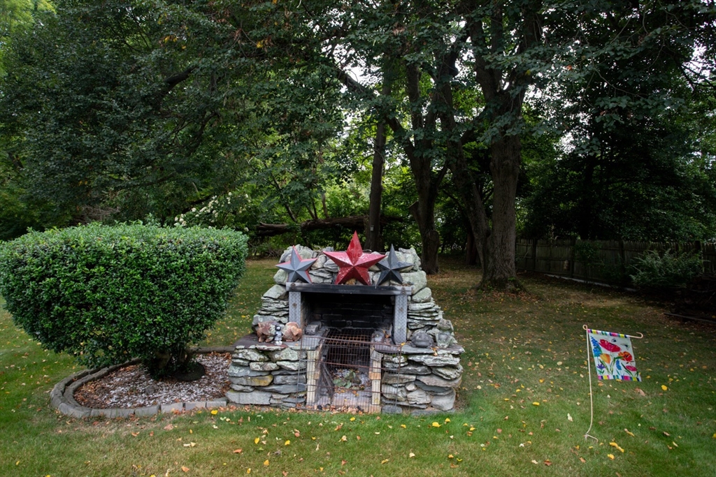 35 Longmeadow Rd