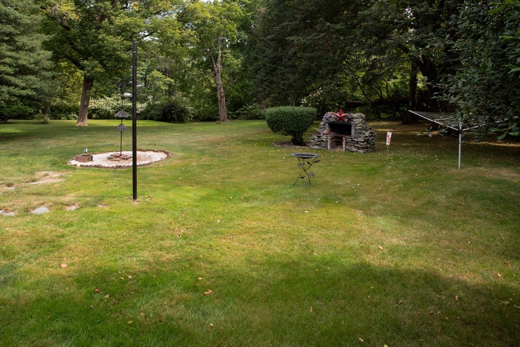 35 Longmeadow Rd