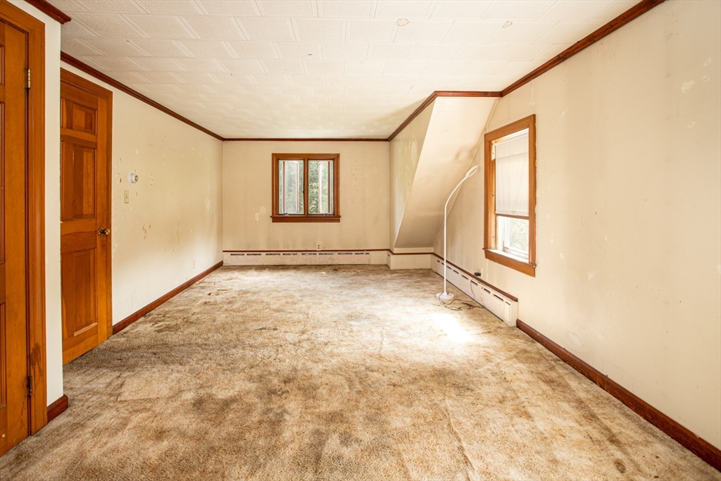 35 Longmeadow Rd