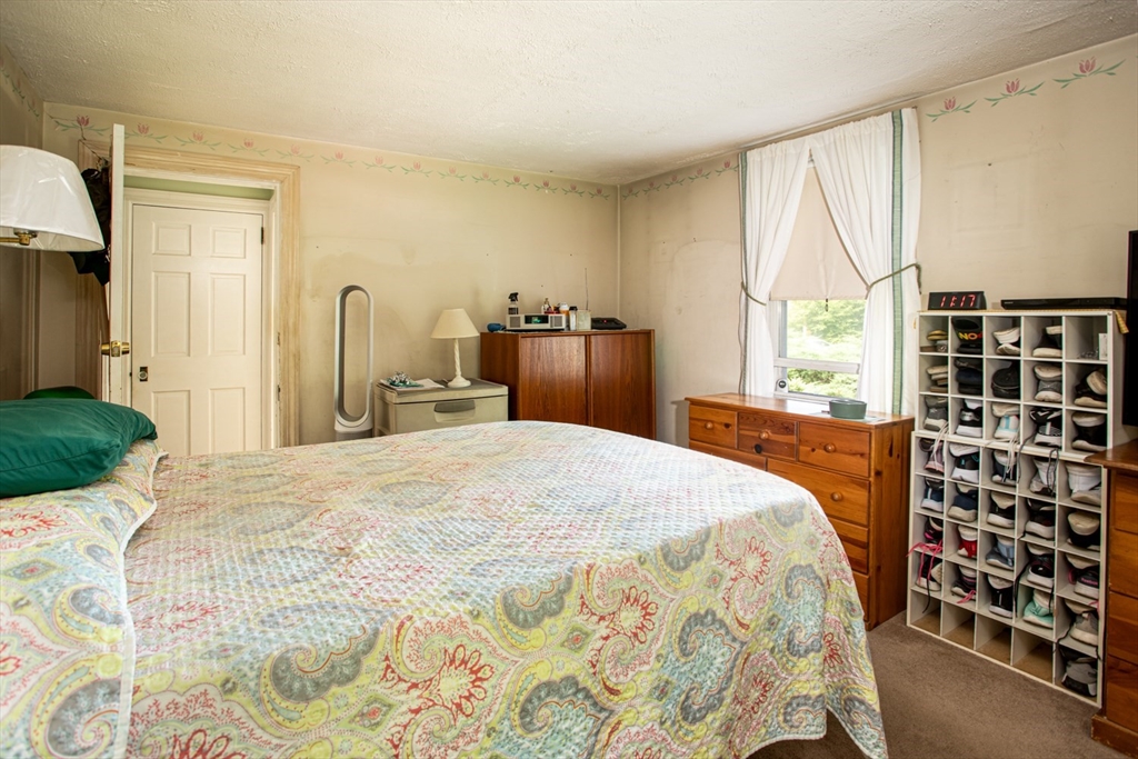 35 Longmeadow Rd