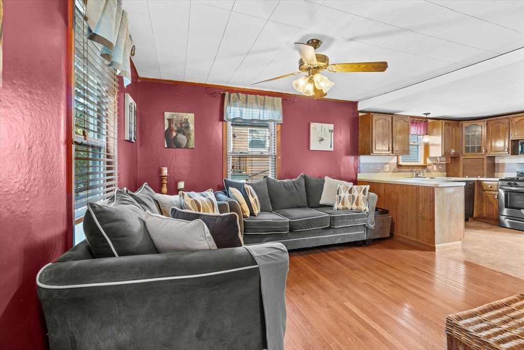 101 Wyman St