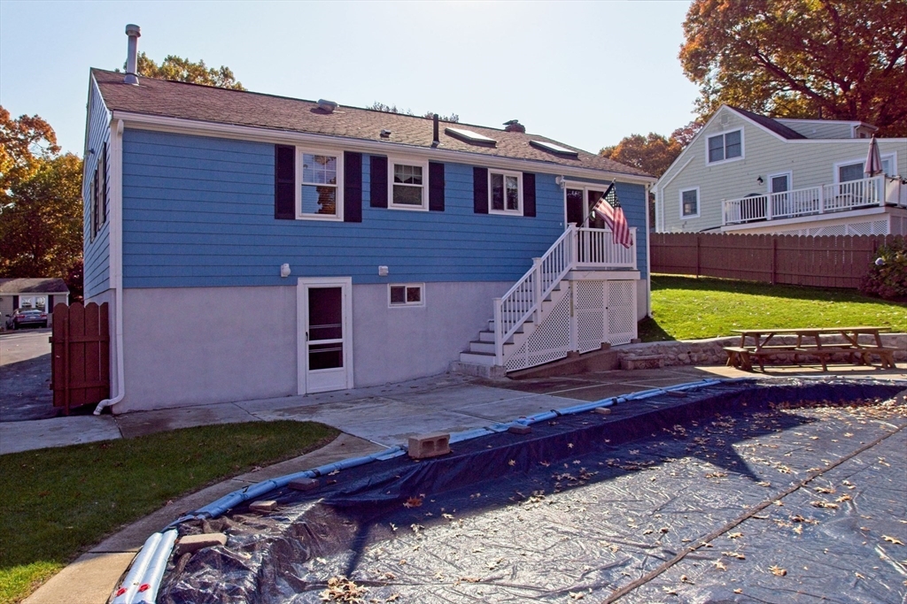 33 Patriots Drive