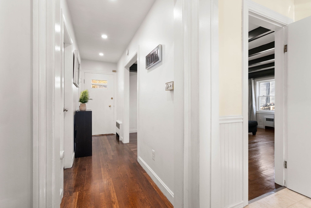 24 Donahue Way
