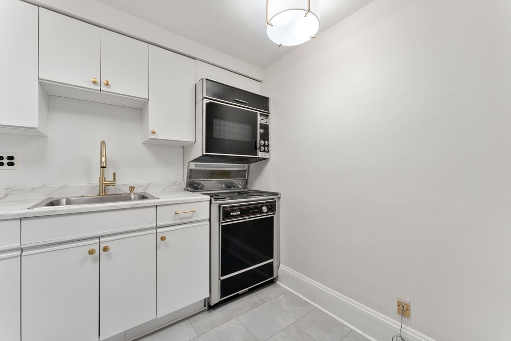 320 Commonwealth Avenue # 32