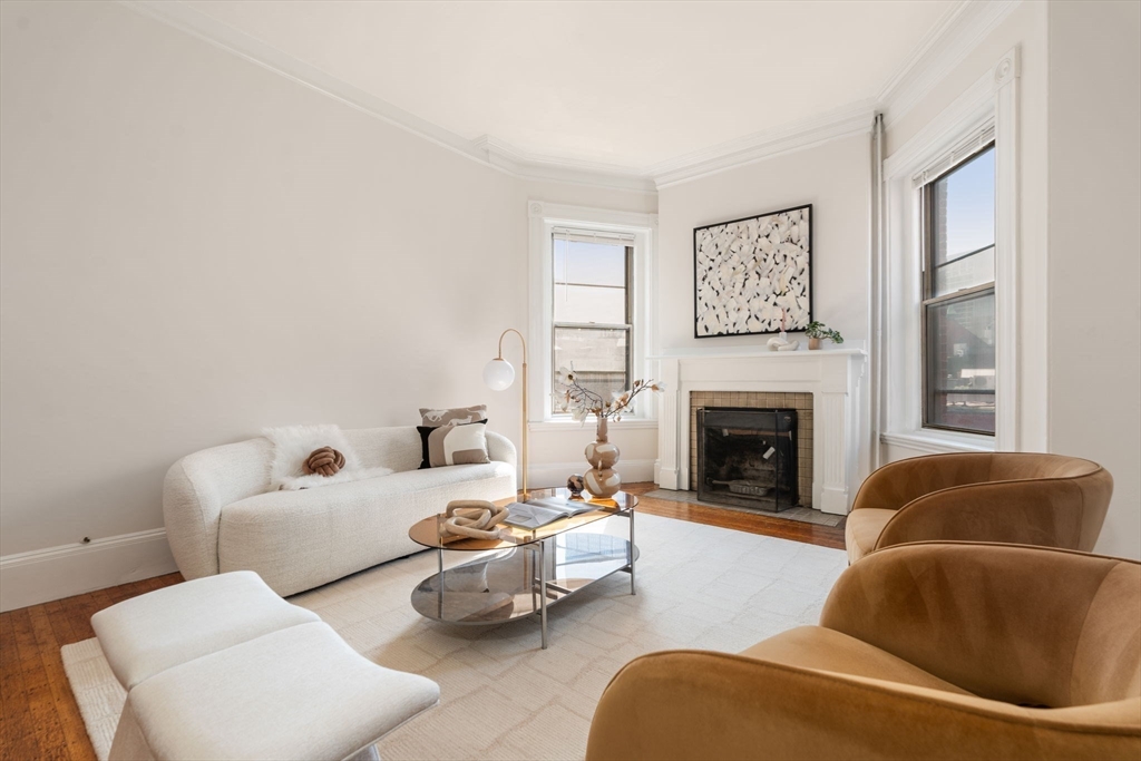 320 Commonwealth Avenue # 32