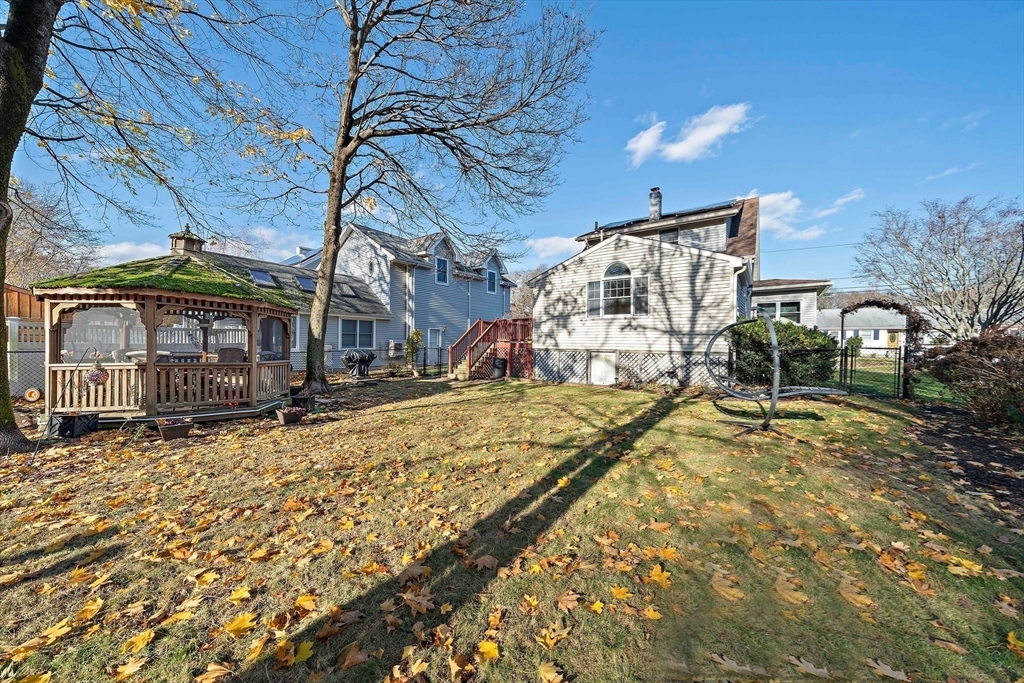 25 Wright St