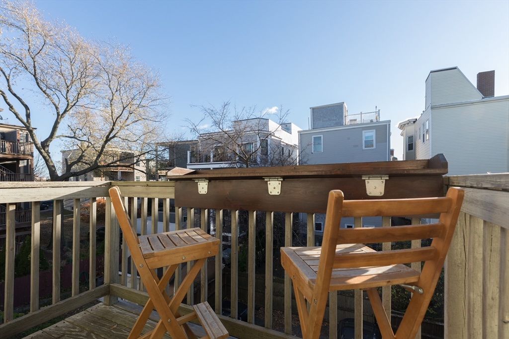 8-10 Howell St # 3