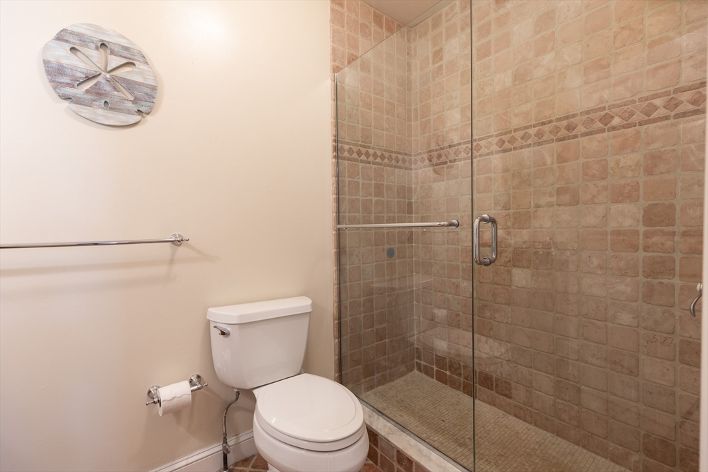 8-10 Howell St # 3