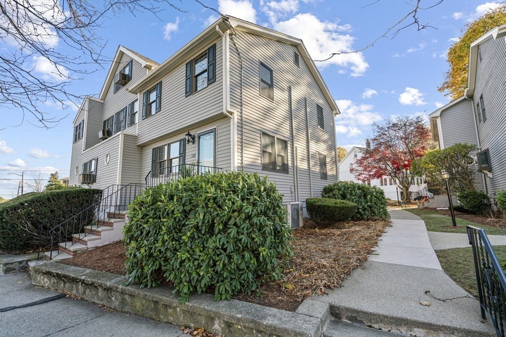1180 Massachusetts Ave # C