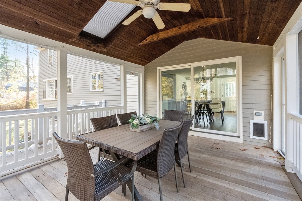 25 Oneida Rd